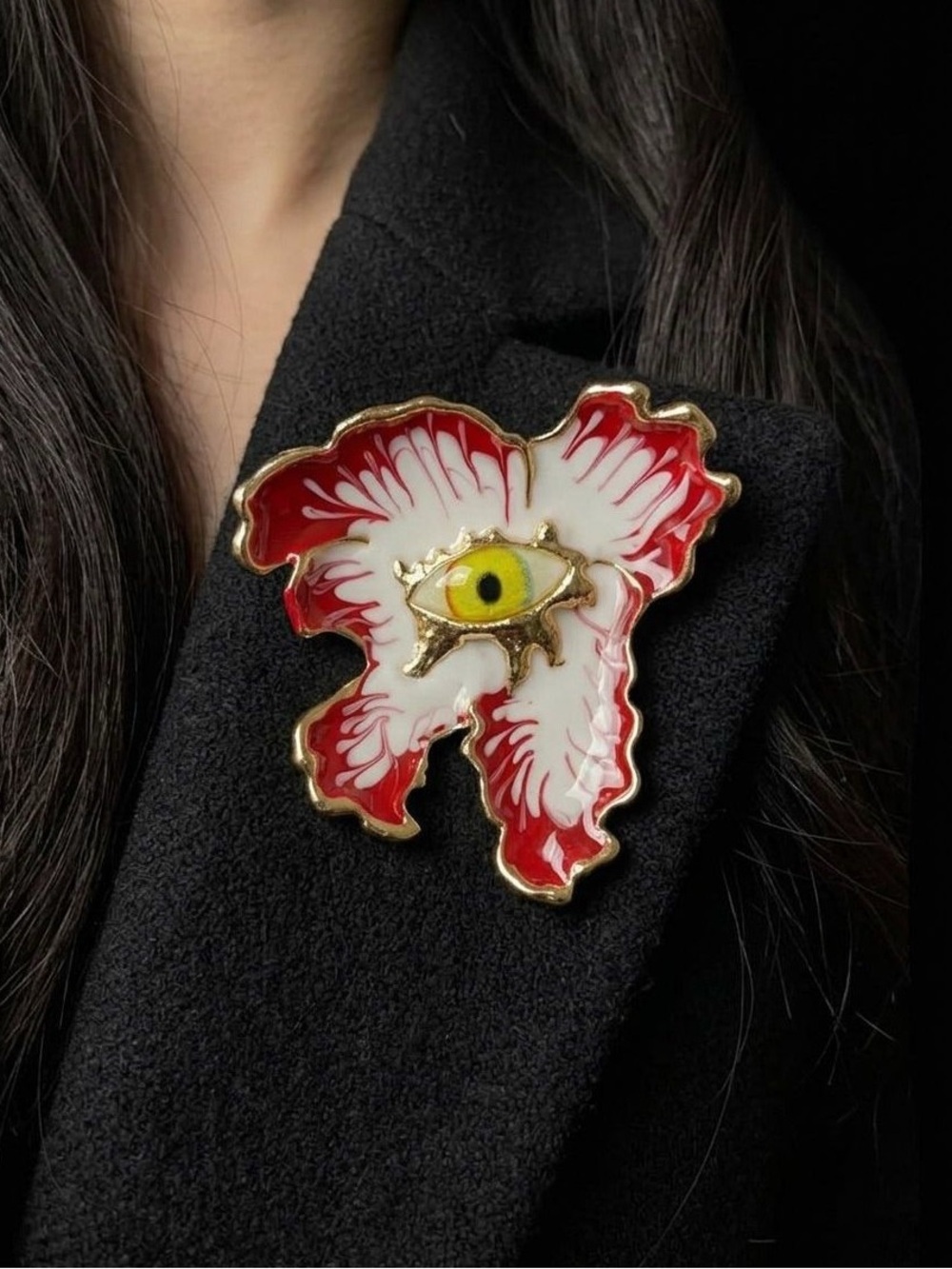 Uniqlo Red and White Enamel Eye Brooch with Gold Trim